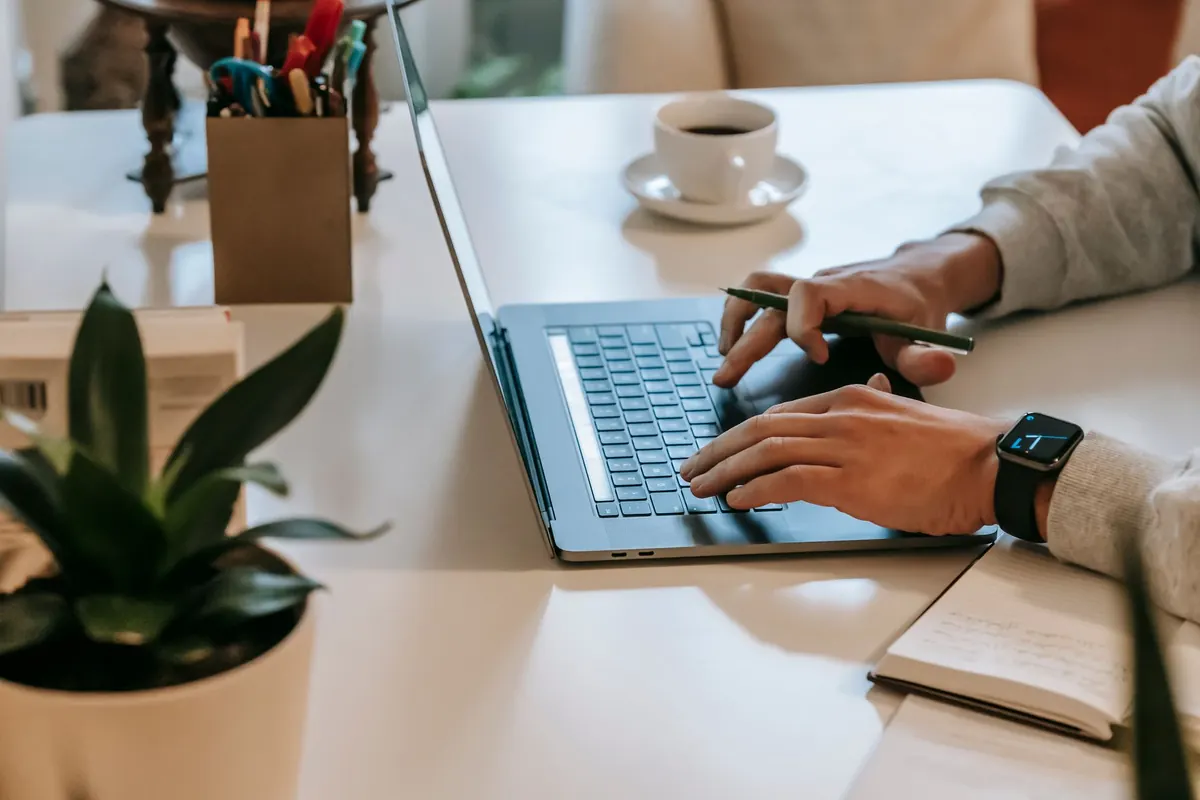 How to Write a Blurb for a Self-Published Novel on a Tight Budget