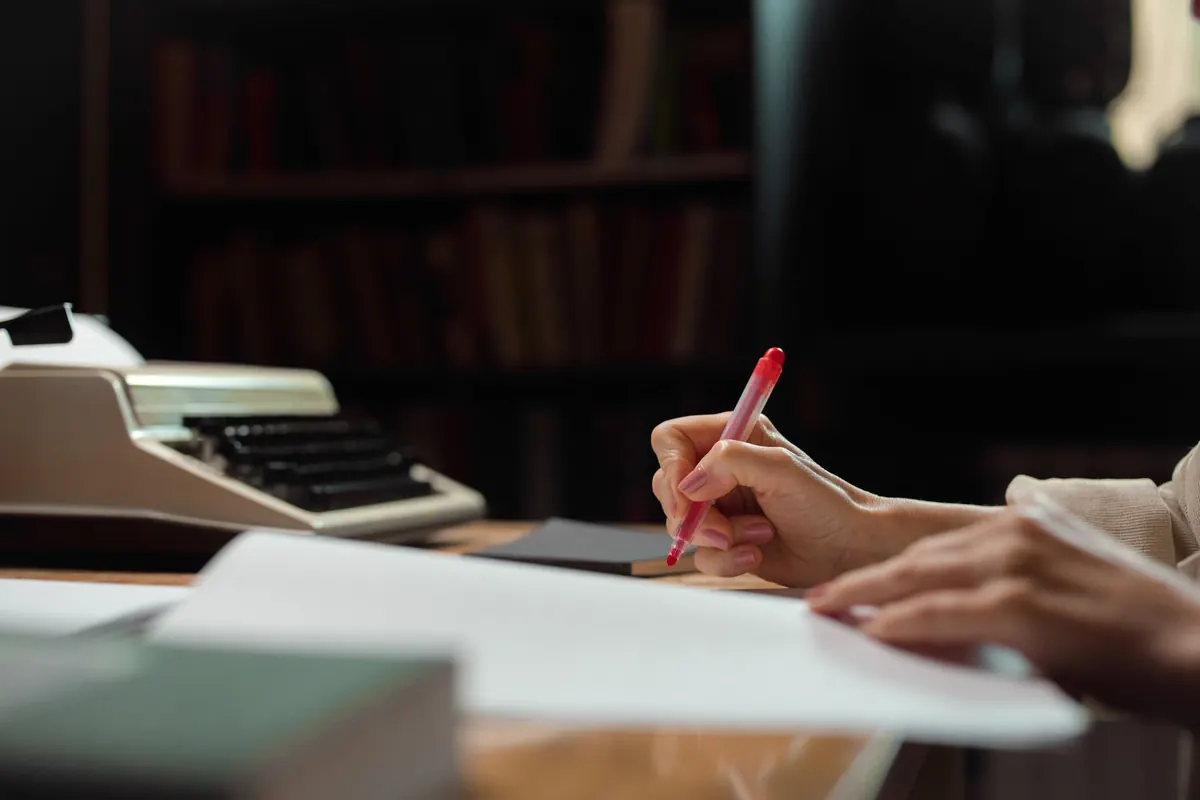 The 10 Most Common Book Blurb Mistakes (And How to Fix Them)